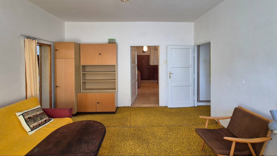 Priestranný 4 izbový byt na predaj, ulica Milosrdenstva - 7