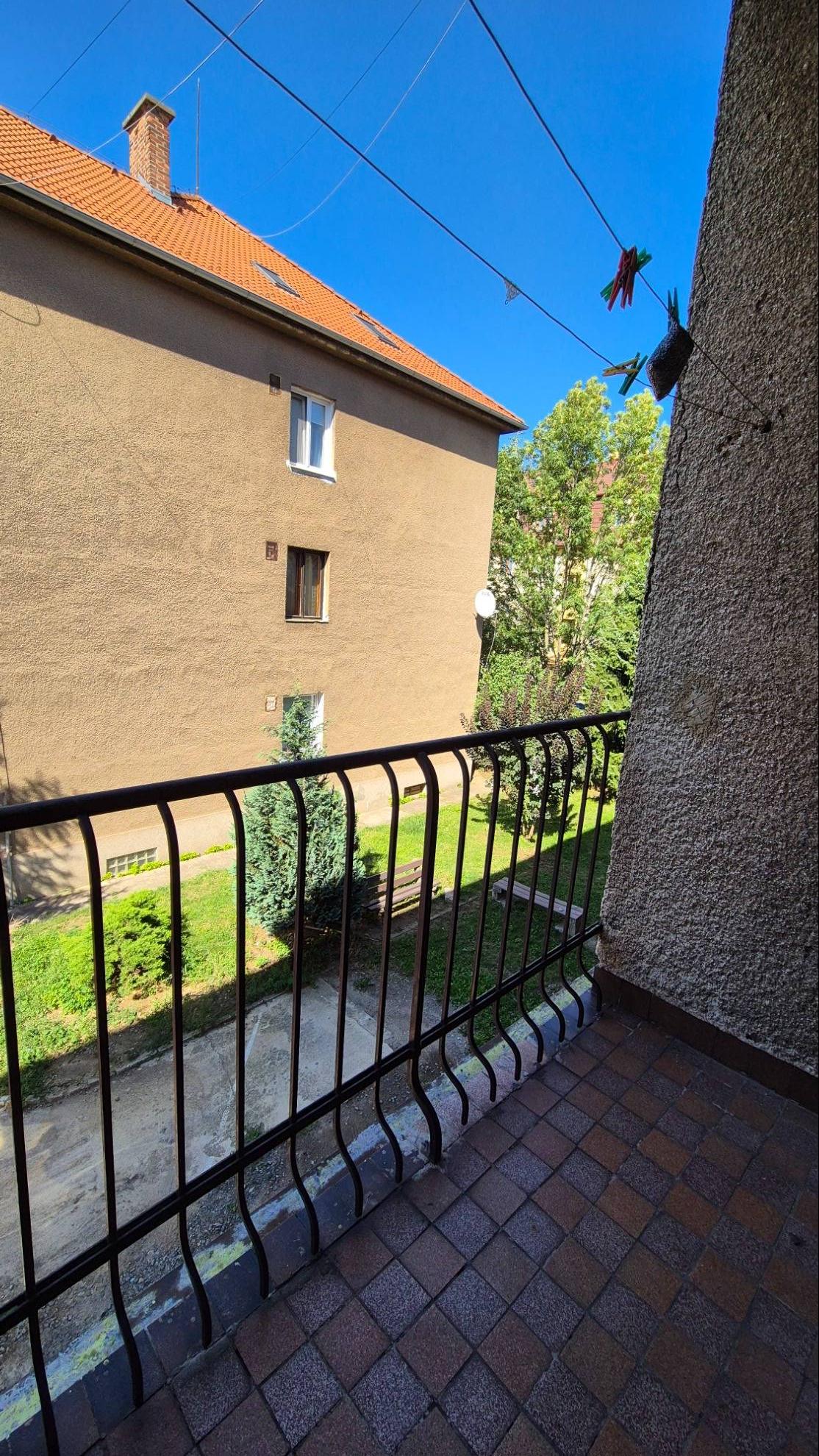 Priestranný 4 izbový byt na predaj, ulica Milosrdenstva - 20