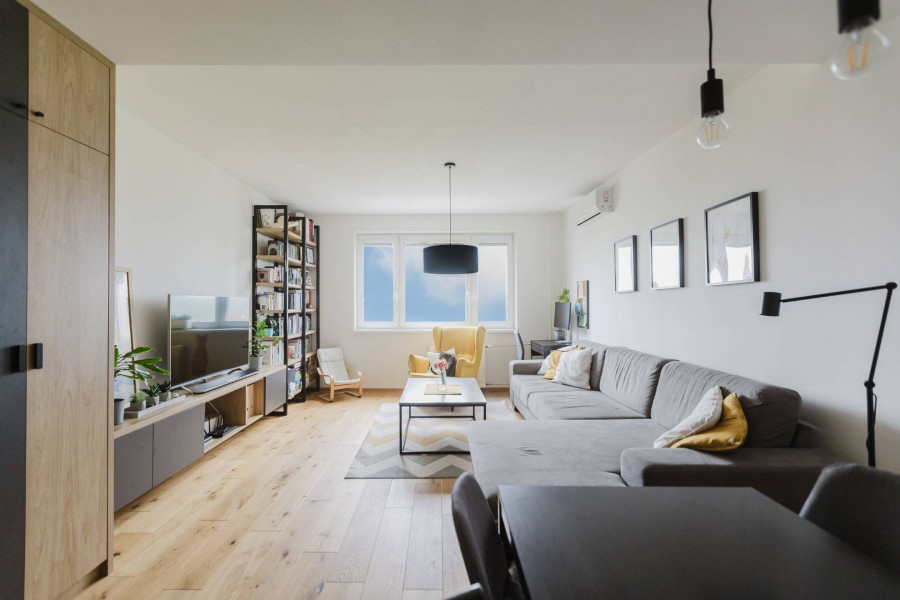 Exkluzívny 3-izbový byt po kompletnej rekonštrukcii na sídlisku KVP – Janigova ulica, Košice - kopia - 5